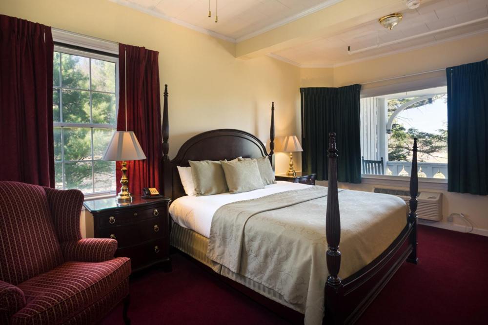 Green Park Inn Блоуинг-Рок Экстерьер фото